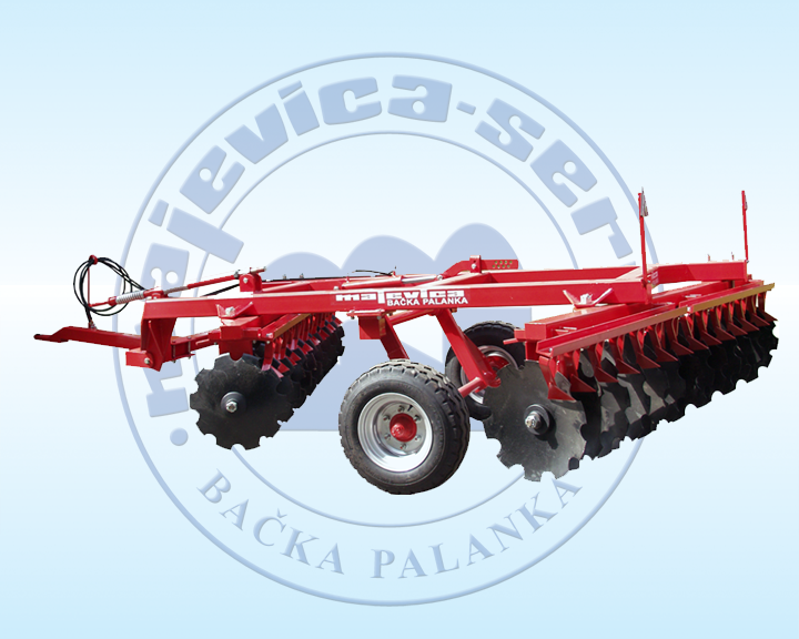 Heavy disc harrows