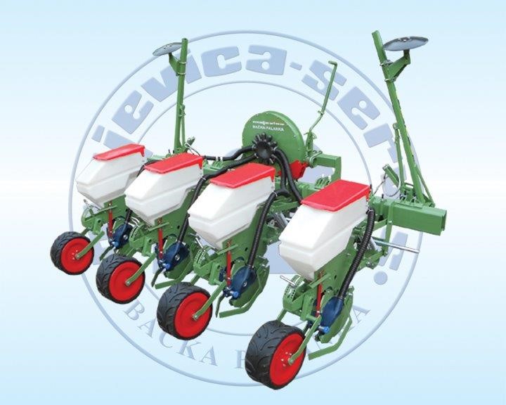 Pneumatic precision seed drill, 4 rows, plastic seeding unit